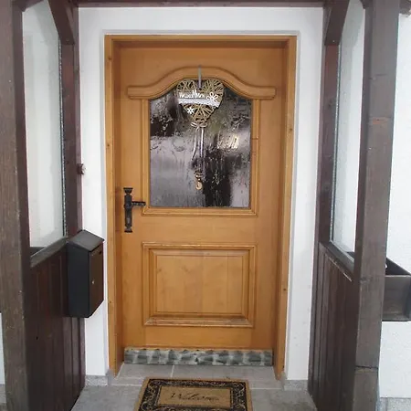 Schwarzenbacher *